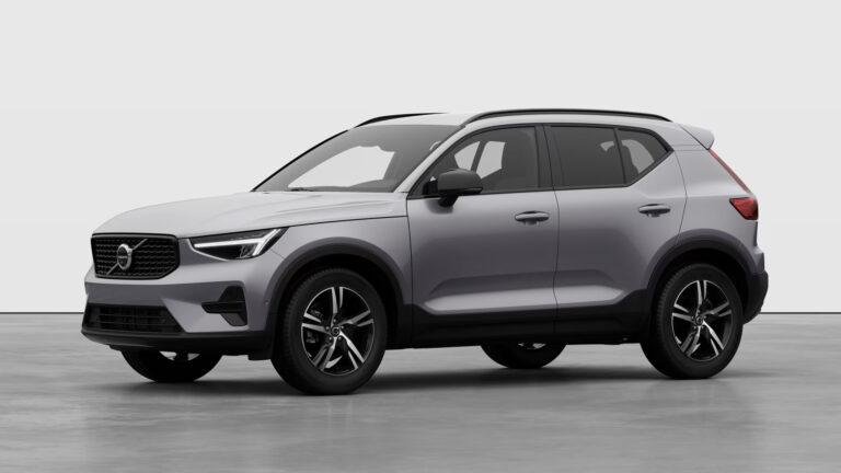 Volvo XC40 B3 Mild-Hibrid Plus Dark