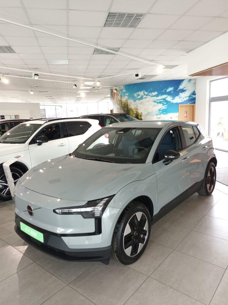 Volvo EX30 Single Motor Extended Range Core