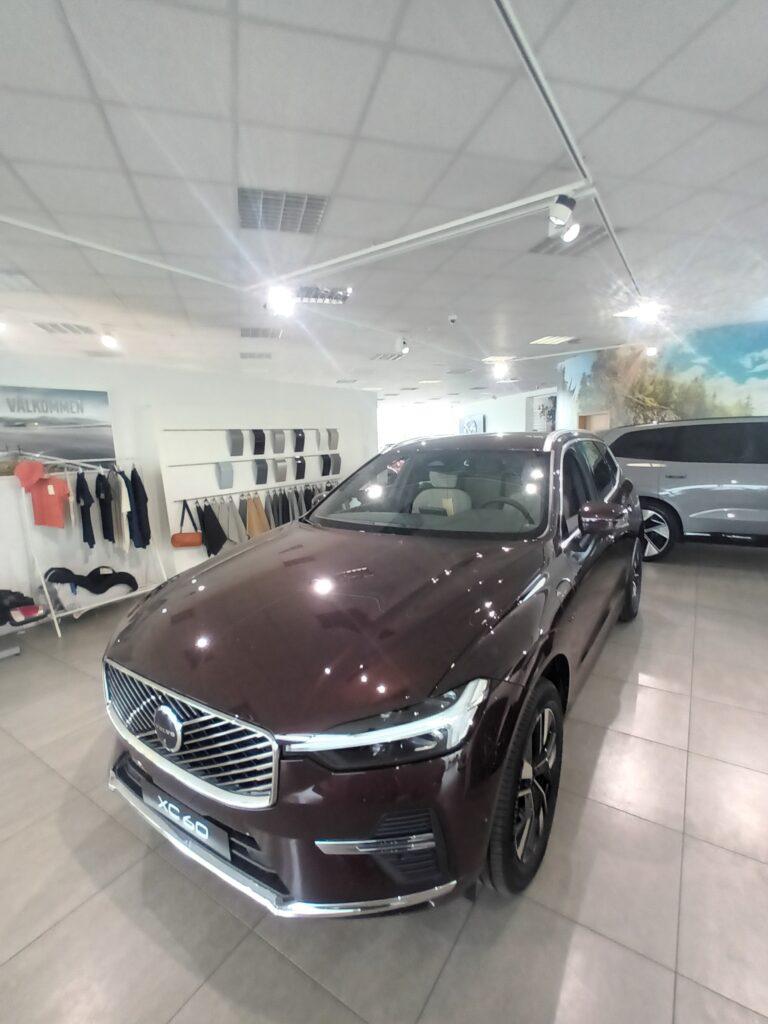 Volvo Xc60 T6 AWD PHEV Plus Bright