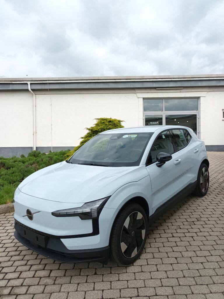 Volvo EX30 Single Motor Extended Range Plus