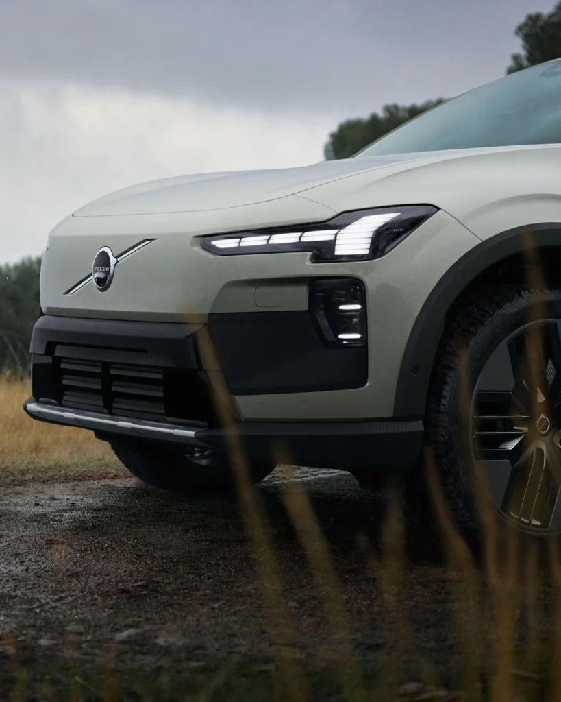Volvo EX60 Cross Country első része közelről